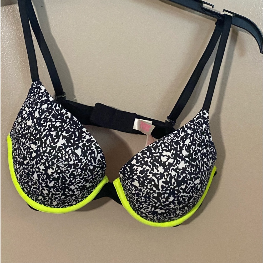Victoria’s Secret wear everywhere push-up bra 34 b